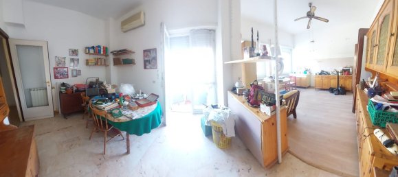 Apartamento de 4 dormitorios en Rome, Italy No. 372805 4