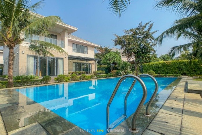 4 dormitorios villa en alquiler en Ho Chi Minh, Vietnam № 74784