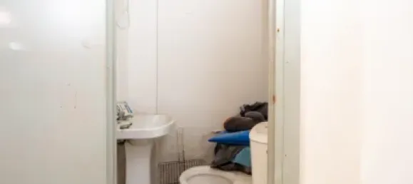 45m² Commercial property in Armilla, Spain No. 181196 8