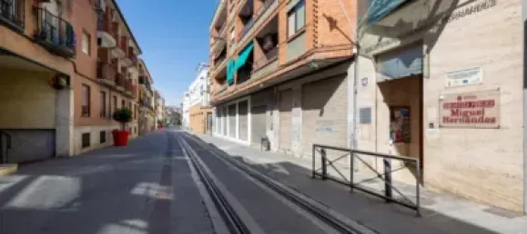 45m² Commercial property in Armilla, Spain No. 181196 18