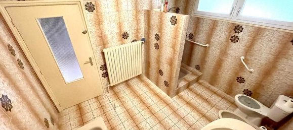 4 bedrooms House in Mont-Saint-Martin, France No. 242188 6