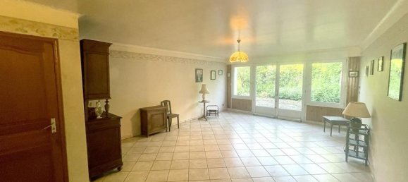 4 bedrooms House in Mont-Saint-Martin, France No. 242188 4