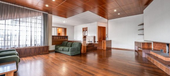 5 bedrooms Villa in Isera, Italy No. 92055 23