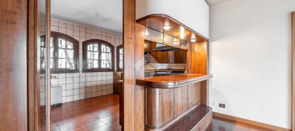 5 bedrooms Villa in Isera, Italy No. 92055 26