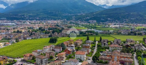 5 bedrooms Villa in Isera, Italy No. 92055 11