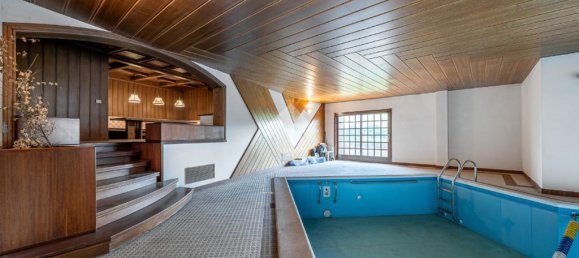 5 bedrooms Villa in Isera, Italy No. 92055 43