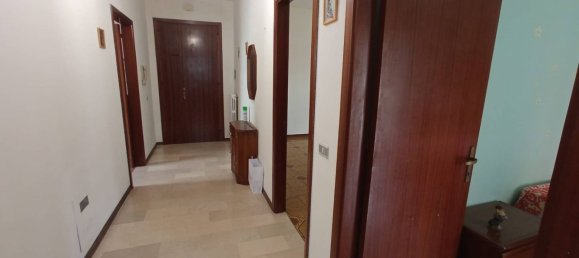 3 rooms Apartment in Montedinove, Italy No. 292900 3
