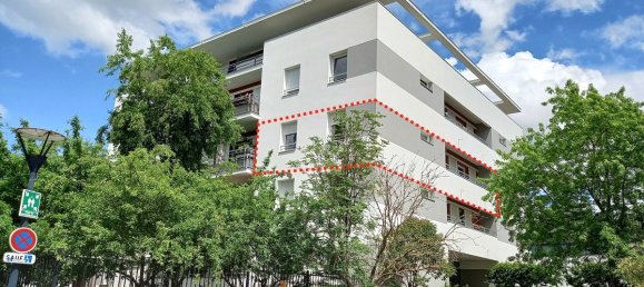 2 chambres Appartement à Bordeaux, France No. 340134 2