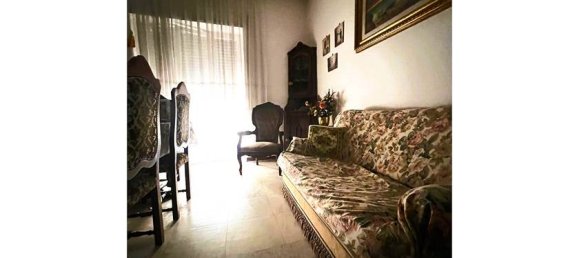 3 bedrooms Apartment in Rome, Italy No. 196857 4