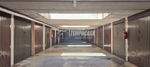 Garage in Brugherio, Italy, Nr. 268647 5