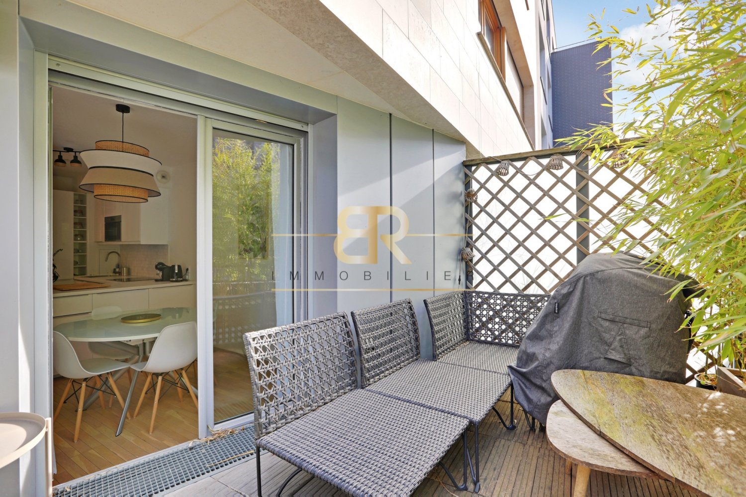 2 Schlafzimmer Doppelhaus in Pantin, France, Nr. 147171