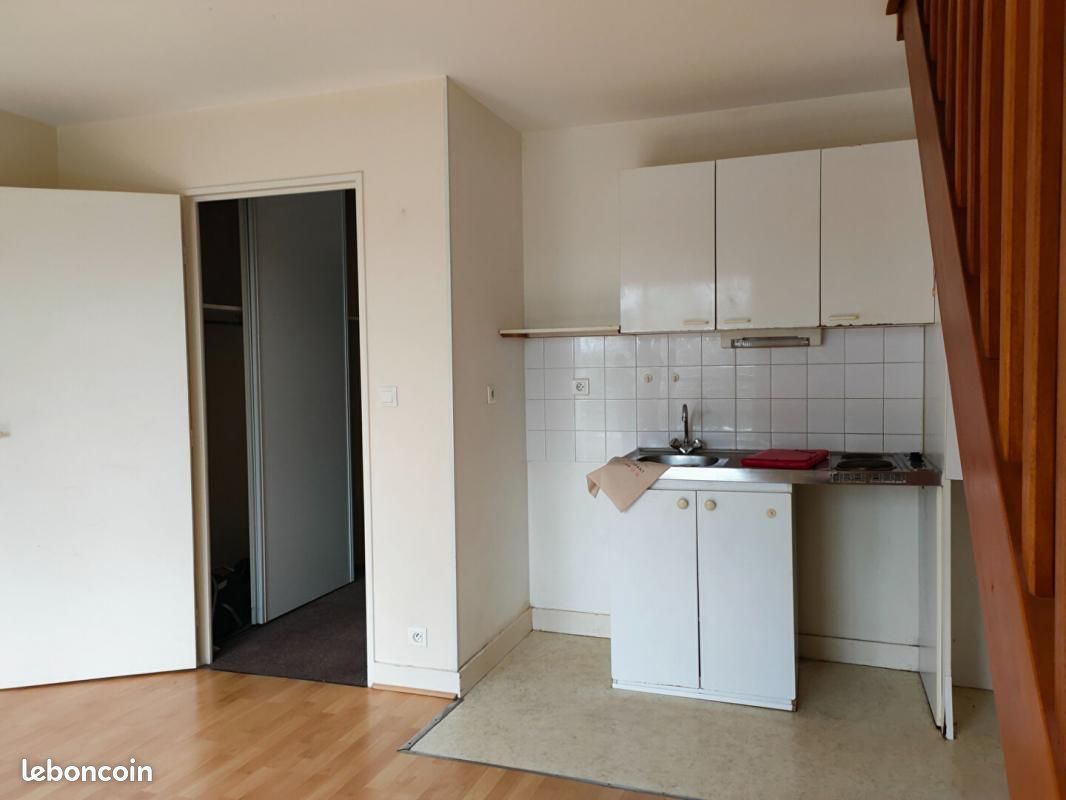 1 Schlafzimmer Doppelhaus in Saint-Cyr-sur-Loire, France, Nr. 93400