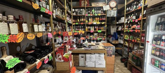 2-salle Propriété commerciale à Spotorno, Italy No. 234703 13