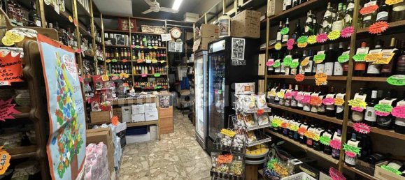 2-salle Propriété commerciale à Spotorno, Italy No. 234703 10