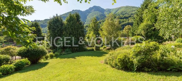 5 bedrooms Villa in Plesio, Italy No. 270414 4