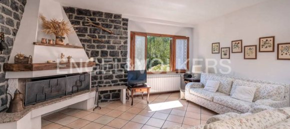 5 bedrooms Villa in Plesio, Italy No. 270414 5