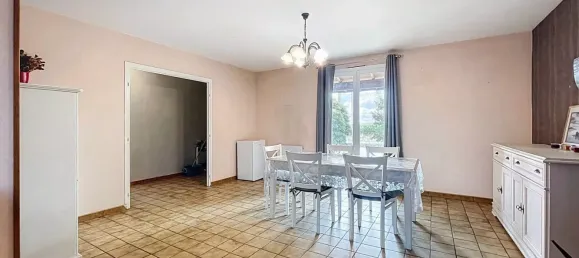 3 bedrooms House in Rhone, France No. 286695 7