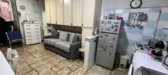 Studio in Naples, Italy No. 35963 7