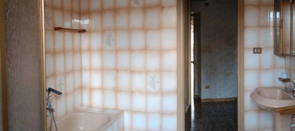 2 Schlafzimmer Haus in San Carlo Canavese, Italy, Nr. 55344 21