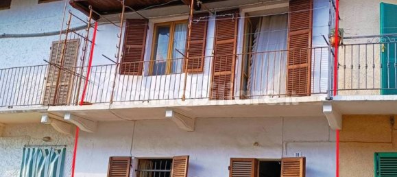 2 Schlafzimmer Haus in San Carlo Canavese, Italy, Nr. 55344 32