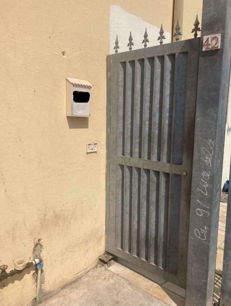 Квартира с 3 комнатами в Анцио, Италия № 203515