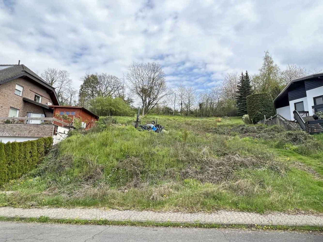 Terrain à Ahrweiler, Germany No. 128901