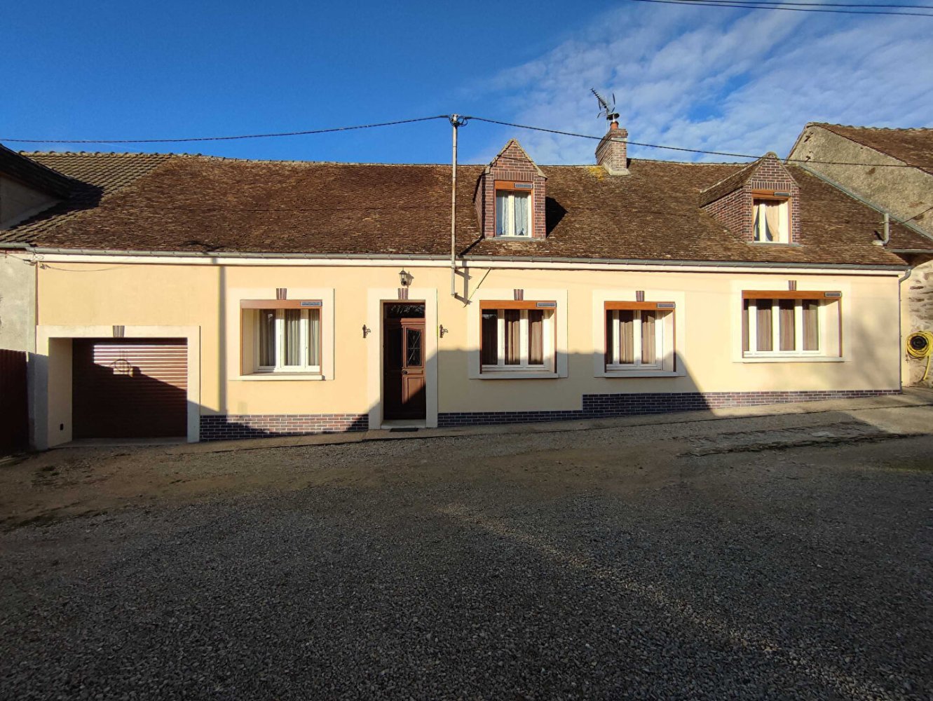 4 غرف نوم منزل في Fontaine-Macon, France رقم 88632