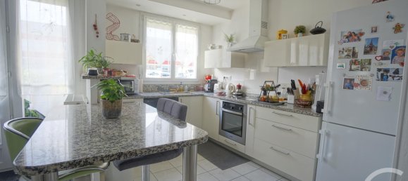 2 bedrooms Apartment in Tours, France No. 77927 11