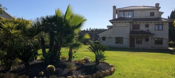 5 bedrooms Villa in Cabo Roig, Spain No. 190496 10