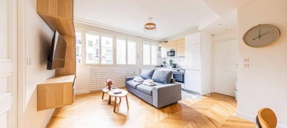 1 bedroom Apartment in Paris, France No. 329088 5