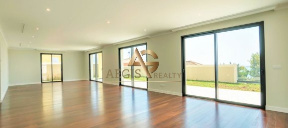 Casa de 3 dormitorios en Funchal, Portugal No. 94300 7