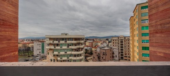 2 Schlafzimmer Wohnung in Livorno, Italy, Nr. 45548 7