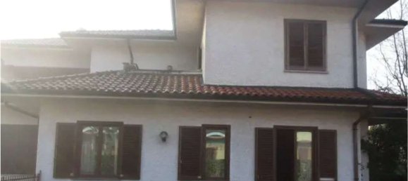6 rooms Villa in Burago di Molgora, Italy No. 7749 6