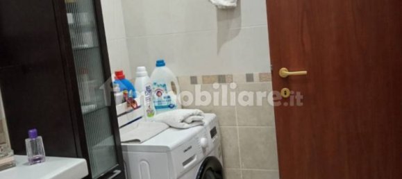 2 bedrooms Apartment in Pomezia, Italy No. 186313 3