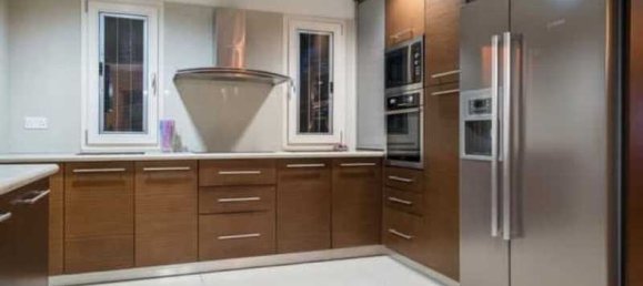 Вилла с 6 спальнями в Пафос, Кипр № 84713 10