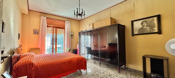 Apartamento de 6 habitaciónes en Naples, Italy No. 32485 23