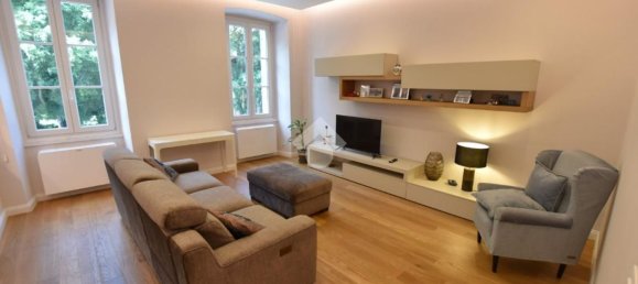 Квартира с 4 комнатами в Триест, Италия № 297021 3