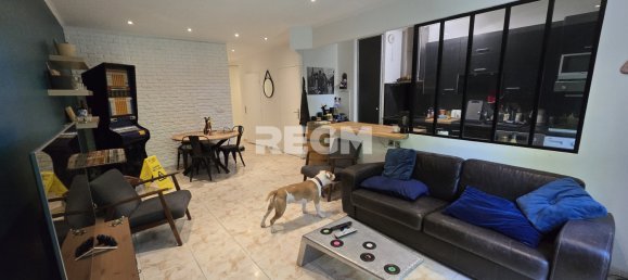 Apartamento de 2 dormitorios en Noisy-le-Grand, France No. 332199 3