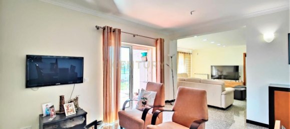 4 Schlafzimmer Haus in Barreiro, Portugal, Nr. 37093 9