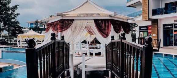 Квартира 1+1 в Аланья, Турция № 25297 4