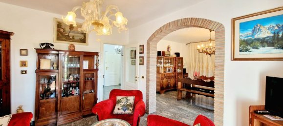 5 bedrooms Apartment in Ravenna, Italy No. 311514 4