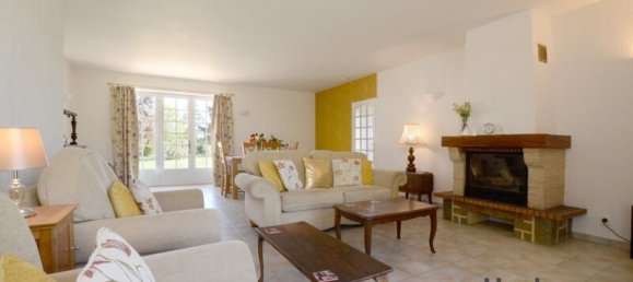 7 rooms Castles in Vienne, France No. 334916 3