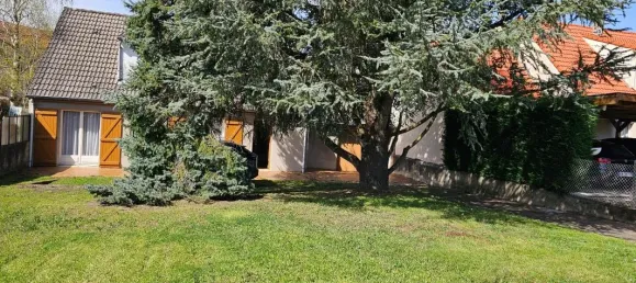 3 Schlafzimmer Haus in Saint-Genest-Lerpt, France, Nr. 351102 19