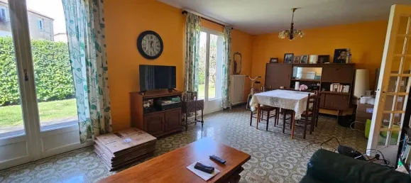 3 Schlafzimmer Haus in Saint-Genest-Lerpt, France, Nr. 351102 6
