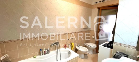 4 rooms Duplex in Salerno, Italy No. 26843 20