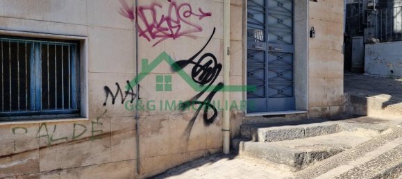 Квартира с 2 комнатами в Катания, Италия № 237423 2