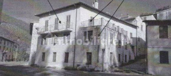 Apartamento T3 em Foligno, Italy N.º 270924 2