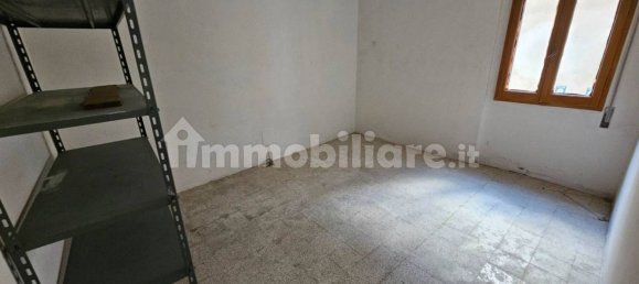 2غرفة عقار تجاري في Mirandola, Italy رقم 273614 7