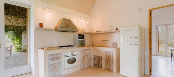 4 bedrooms Villa in Carpignano Salentino, Italy No. 313176 10