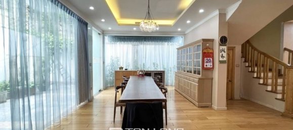 7 bedrooms Villa in Tay Ho, Vietnam No. 637 11